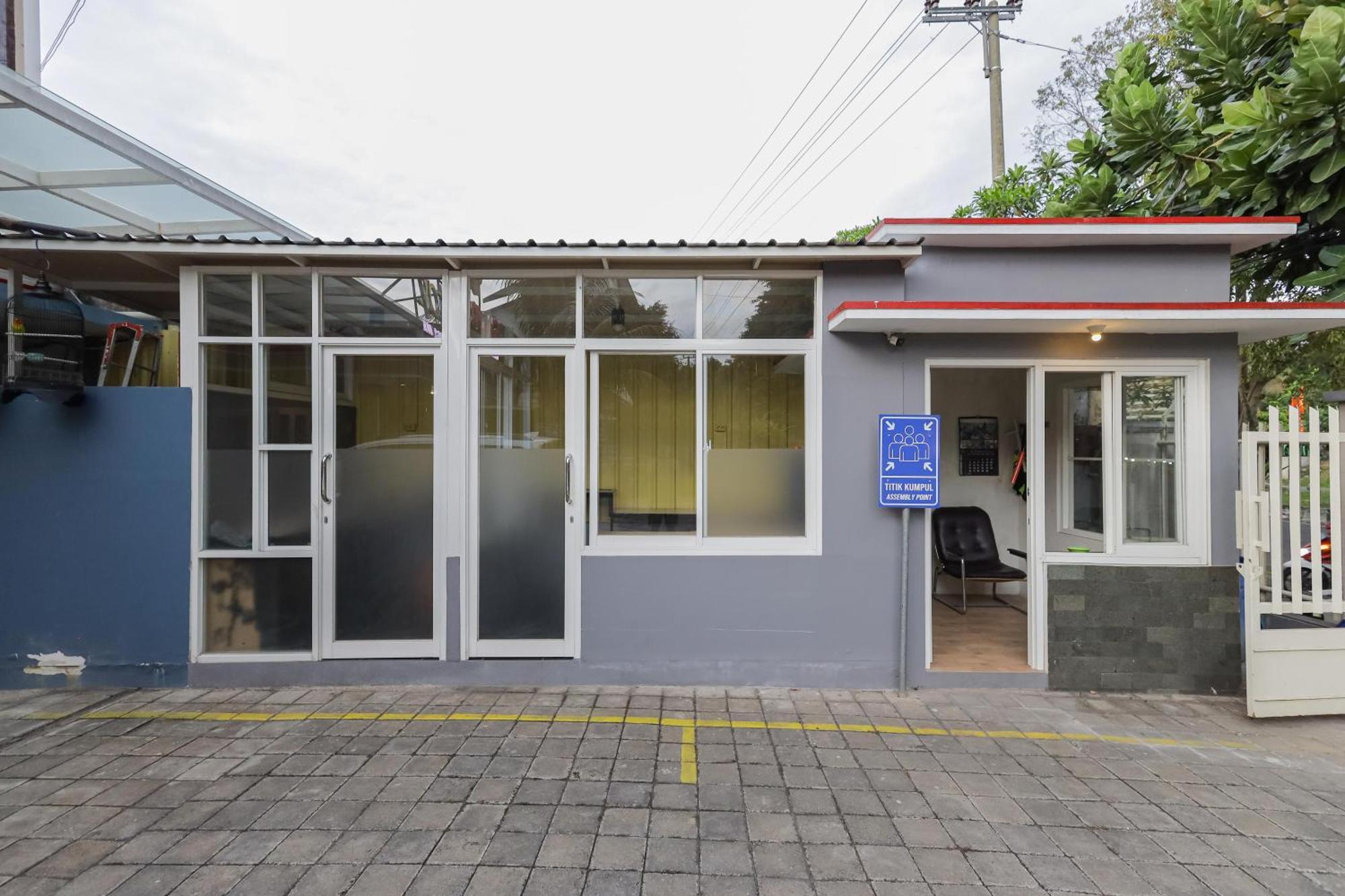 מאלאנג Reddoorz Plus At Swun Stay Raya Langsep מראה חיצוני תמונה