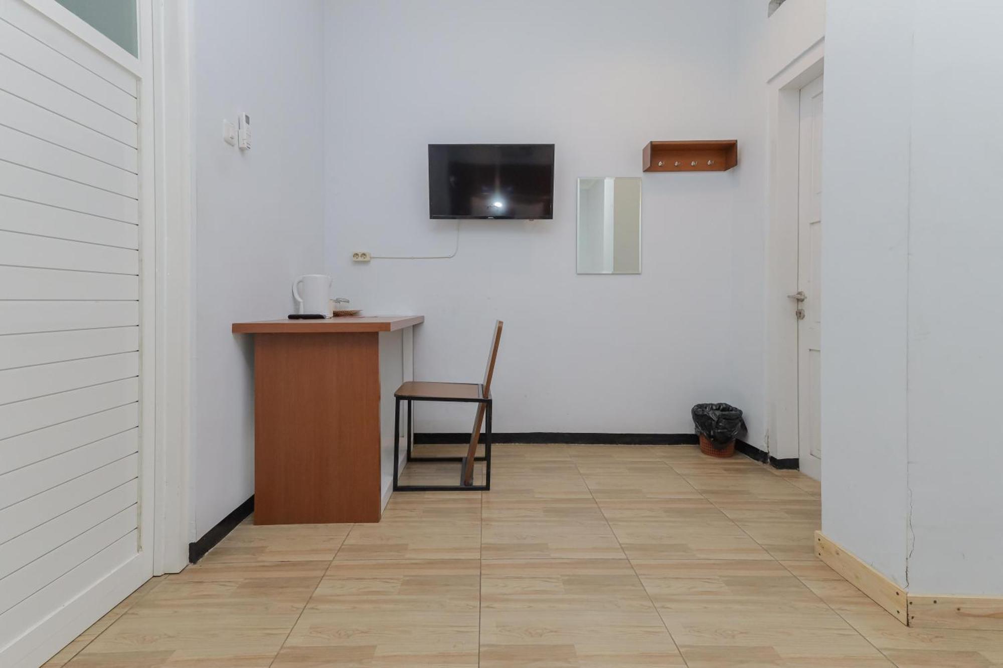 מאלאנג Reddoorz Plus At Swun Stay Raya Langsep מראה חיצוני תמונה