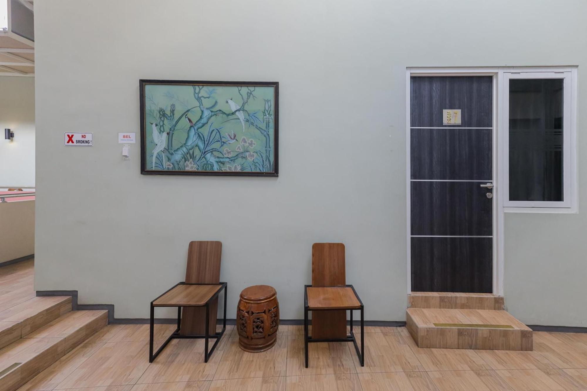 מאלאנג Reddoorz Plus At Swun Stay Raya Langsep מראה חיצוני תמונה