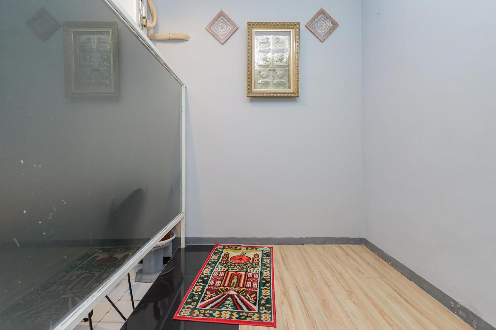 מאלאנג Reddoorz Plus At Swun Stay Raya Langsep מראה חיצוני תמונה