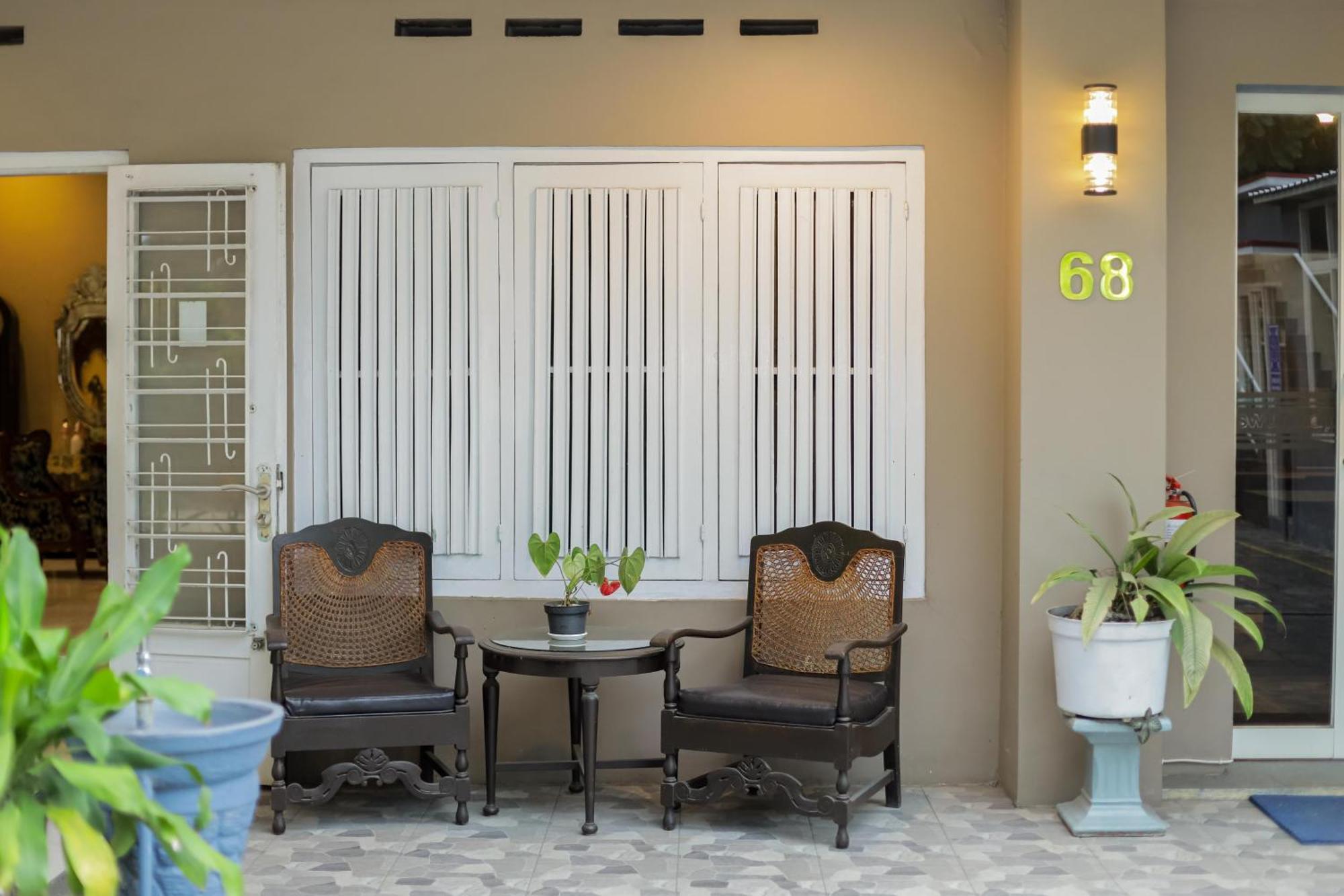 מאלאנג Reddoorz Plus At Swun Stay Raya Langsep מראה חיצוני תמונה